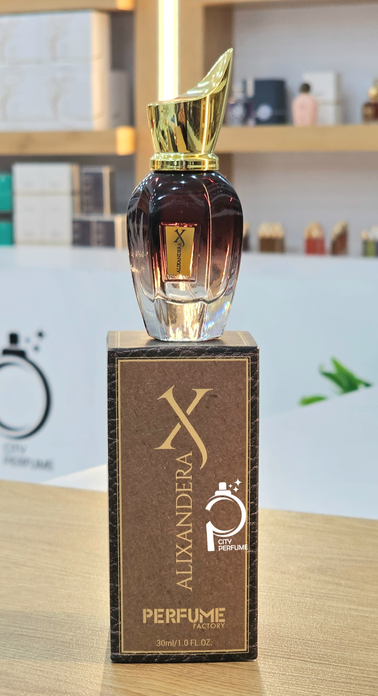 مینی عطر الکساندرا 30 میل فکتوری