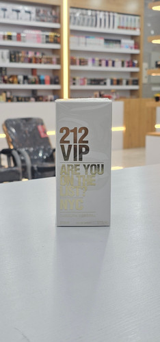 ادکلن ۲۱۲ vip کارولیناهررا